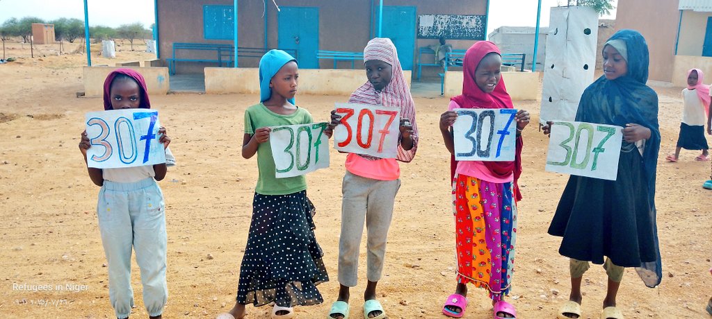 Mayor_khalil's tweet image. We are @children in agadez we don't feel sefe here
@antonioguterres @FilippoGrandi @IOMchief @JFCrisp @cochetel @carla_denyer @DavidLammy @MattSaltmarsh @BeaFrey @DominiqueHyde @RuvenMenik @RaoufMazou @ewen @AntonellaNapoli @sighahh @KellyTClements @UNHumanRights @UN @Refugees