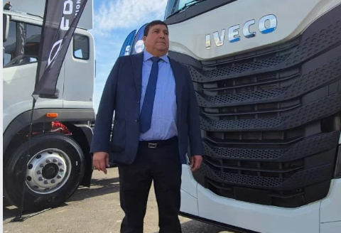 Camioneros se sienten postergados por Gobierno en temas de seguridad según presidente de Fedequinta portalportuario.cl/camioneros-se-…
