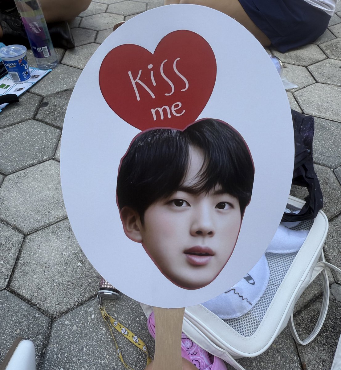 jinharemau's tweet image. jin tampa fan project slay