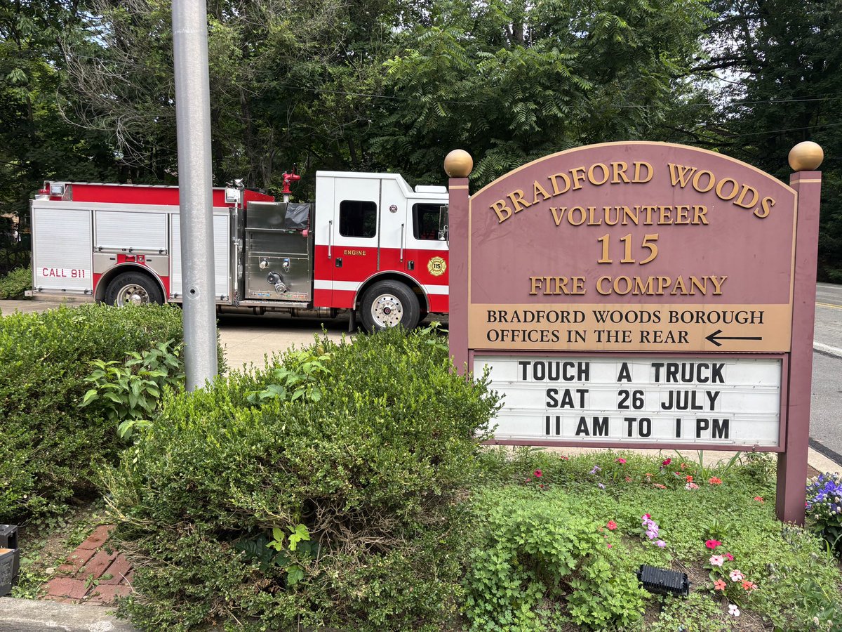 SenRobinsonPA's tweet image. Thank you to Bradford Woods Volunteer Fire Company for hosting their annual Touch-A-Truck event this morning!
