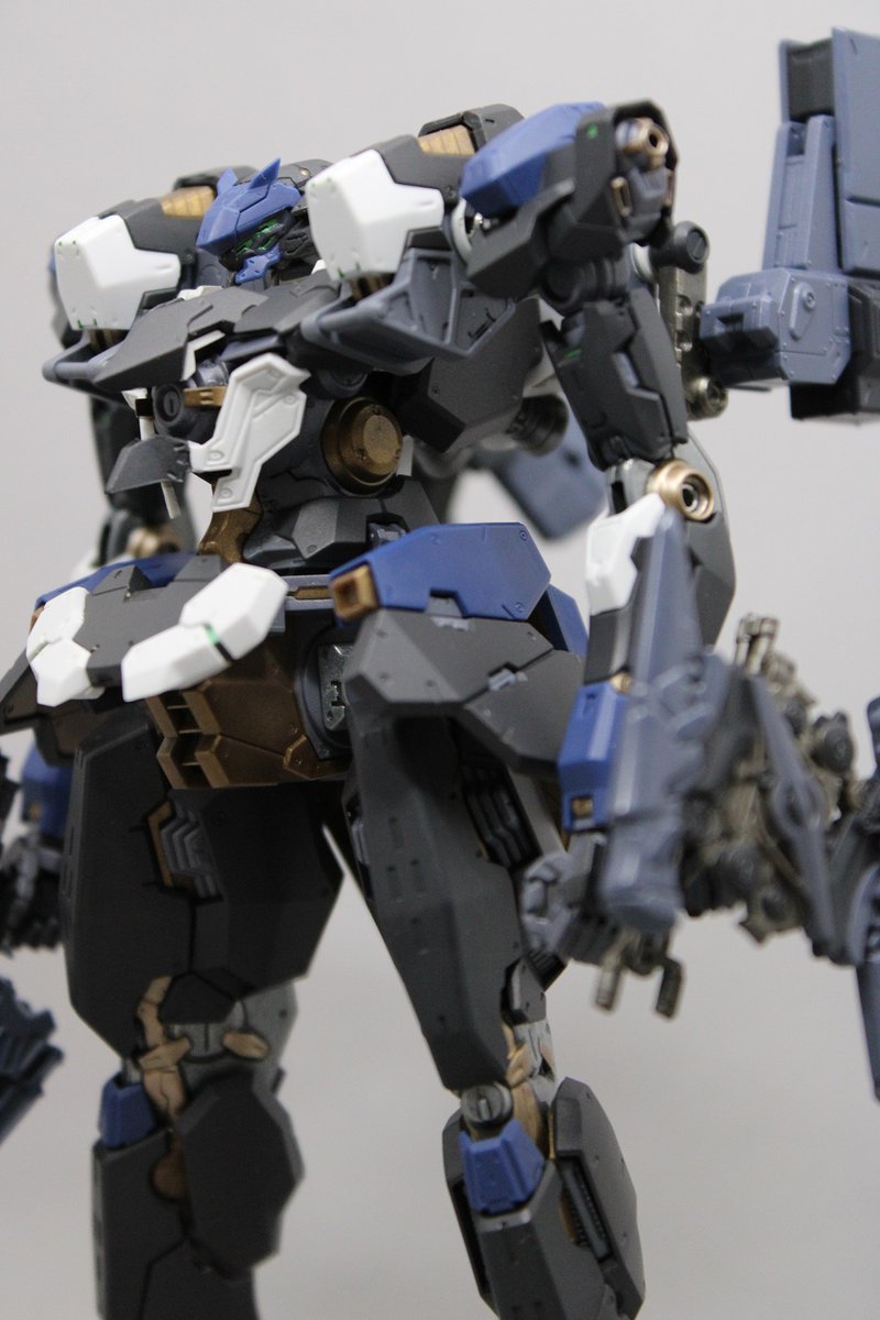 fortresshum's tweet image. とてもカッコイイ。