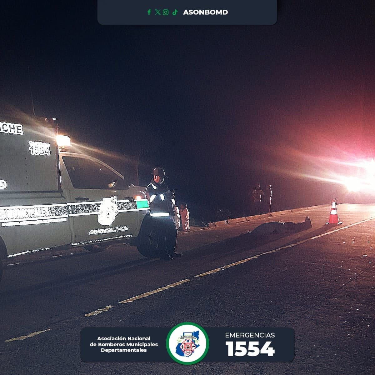 AztecaNoticiaGT's tweet image. #Nacional | En el kilómetro 128.5 de la ruta entre Tecpán, Chimaltenango y Santo Tomás Chiché, Quiché, un peatón murió atropellado por un vehículo que se dio a la fuga. @ASONBOMDGT atendió la emergencia y confirmó que la víctima ya no presentaba signos vitales a causa de los…