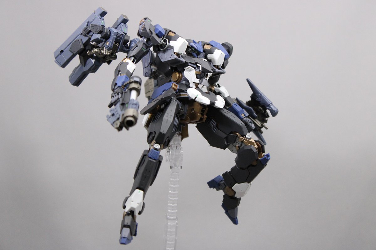 fortresshum's tweet image. とてもカッコイイ。