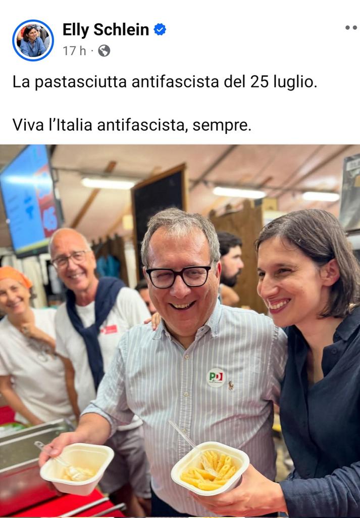 Qua c'è la #Schlein che posta tutta contenta la #pastasciuttantifascista del #25luglio.
Du' fili de spaghetti.
E pure sconditi.
Oddio, che poi a guarda' er poro #Fassino c'era da aspettarselo...