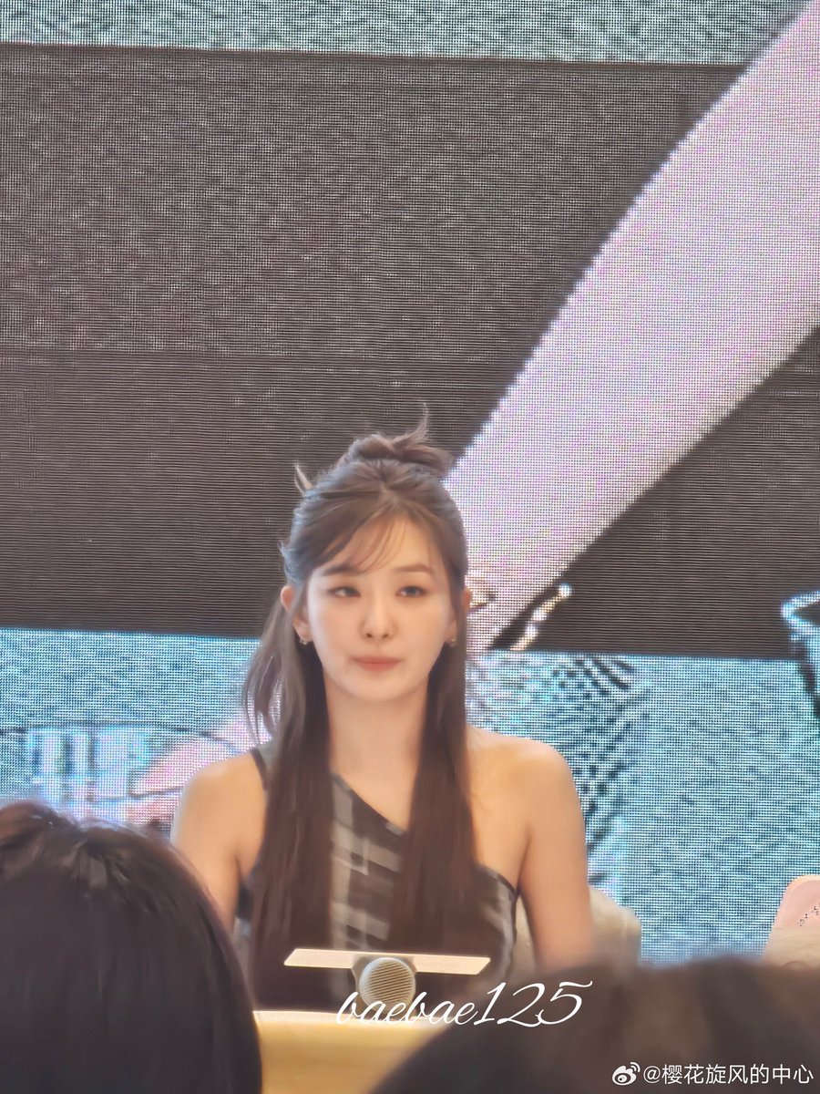 SEULGI_TH's tweet image. 250726 KMSTATION Shanghai Fansign
ซึลกิบอกว่าอยากไปเที่ยว และถ้าเมื่อไหร่ที่ได้ไป กิจะถ่ายมาลง vlog ให้ทุกคนดูแน่นอนค่ะ
🔗 m.weibo.cn/detail/5192777…
#슬기 #SEULGI @RVsmtown