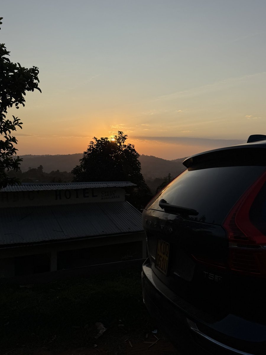 NdemoKelvin's tweet image. Catching sunsets

📍Glabic Hotel,Keumbu