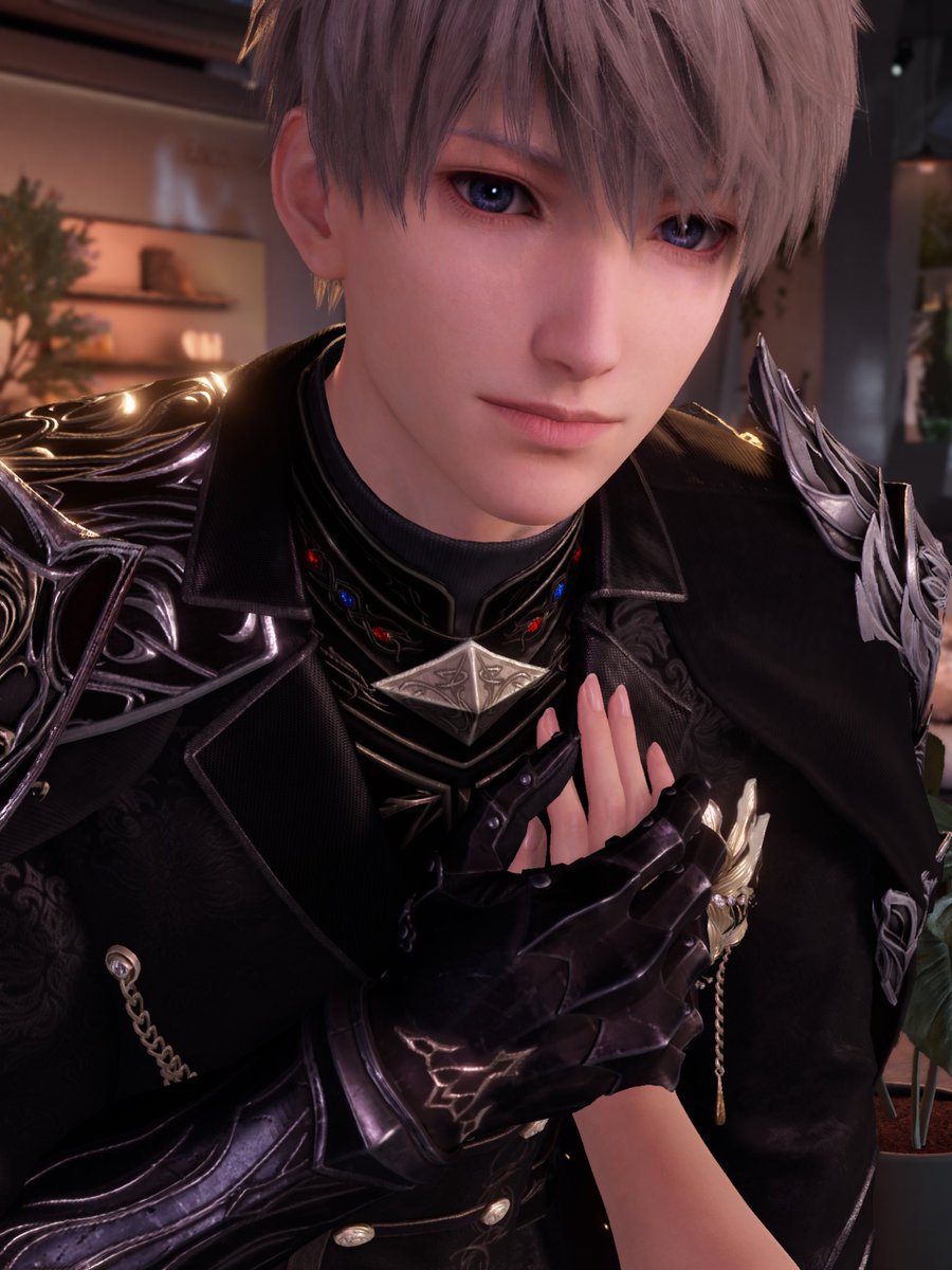 hyunearm's tweet image. My baby