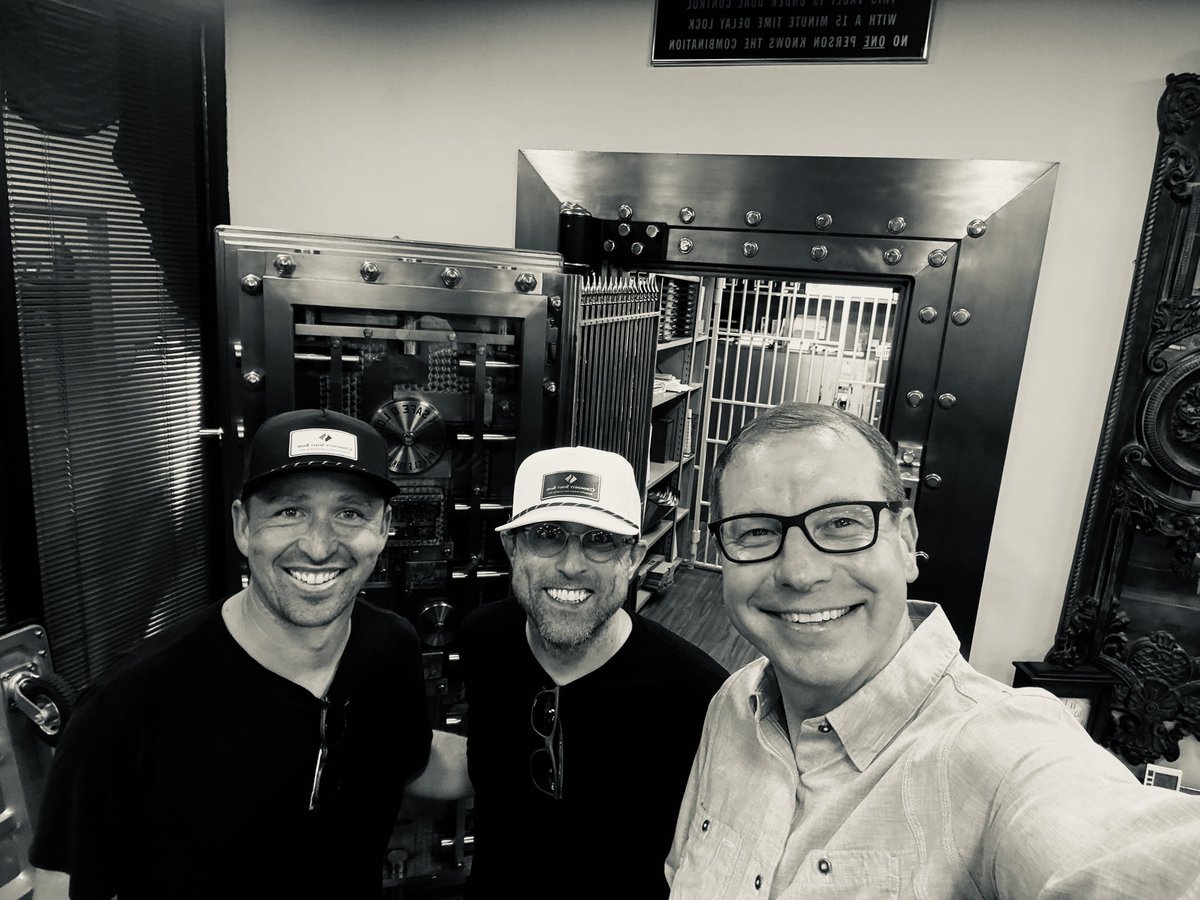 Maxfield on Banks (@maxfieldonbanks) on Twitter photo the boltons of red bay alabama are sincere, hardworking people fighting for their town and all community banks and they will always have a friend in john maxfield
<a href="/BradMBolton/">Brad Bolton</a> 🤝 <a href="/MaxfieldOnBanks/">Maxfield on Banks</a> the boltons of red bay alabama are sincere, hardworking people fighting for their town and all community banks and they will always have a friend in john maxfield
<a href="/BradMBolton/">Brad Bolton</a> 🤝 <a href="/MaxfieldOnBanks/">Maxfield on Banks</a>