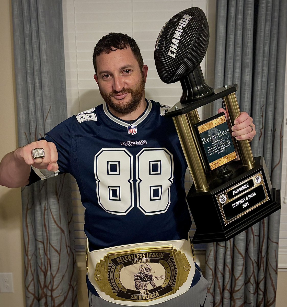 FFChalupaBatman's tweet image. Dropped this in my home league group chat. Iβm going for the #3Peat πππ
#ImInevitable
Get your champ gear from @TrophySmack