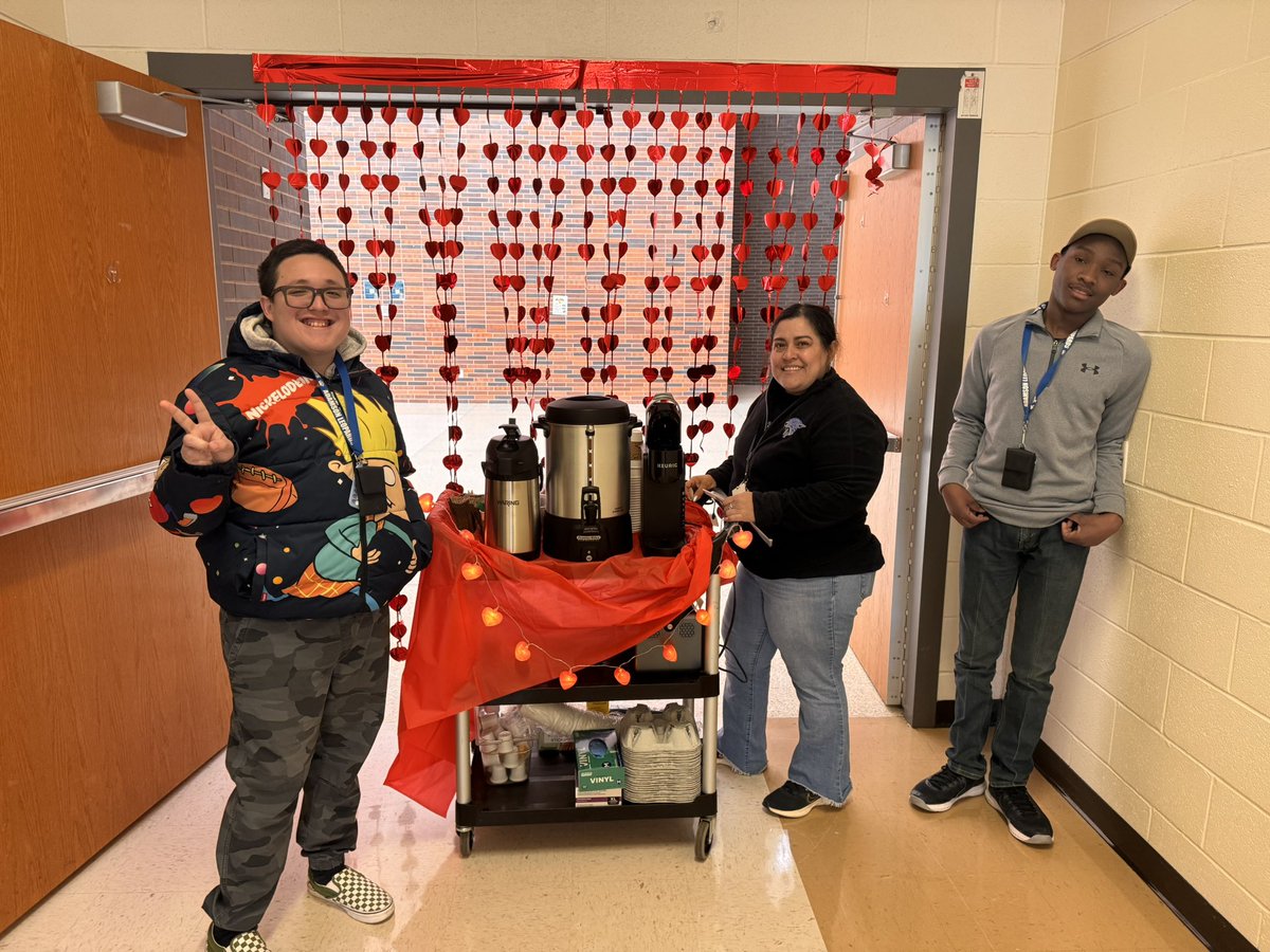 HappyLilLilacs's tweet image. I teach in a transition and vocational program for students with significant cognitive disabilities, ages 18–22. Together, we focus on building real-world life skills like cooking, managing money, communication, social interaction, and job training. We believe in progress over…