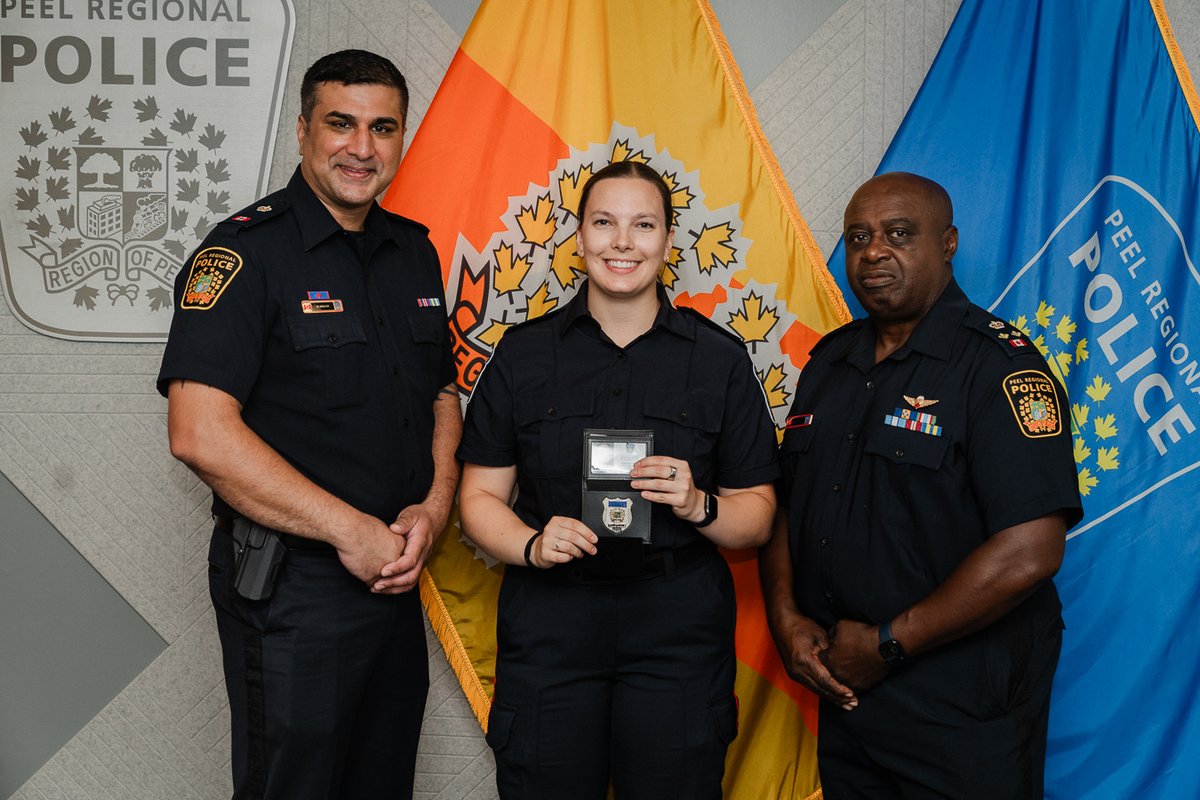 PeelPolice's tweet image. We’re proud to welcome three experienced constables to our frontline — including two returning officers!
Together, they bring 23 years of diverse policing experience across a wide range of duties. Their skills will strengthen our service and enhance our ability to support the…