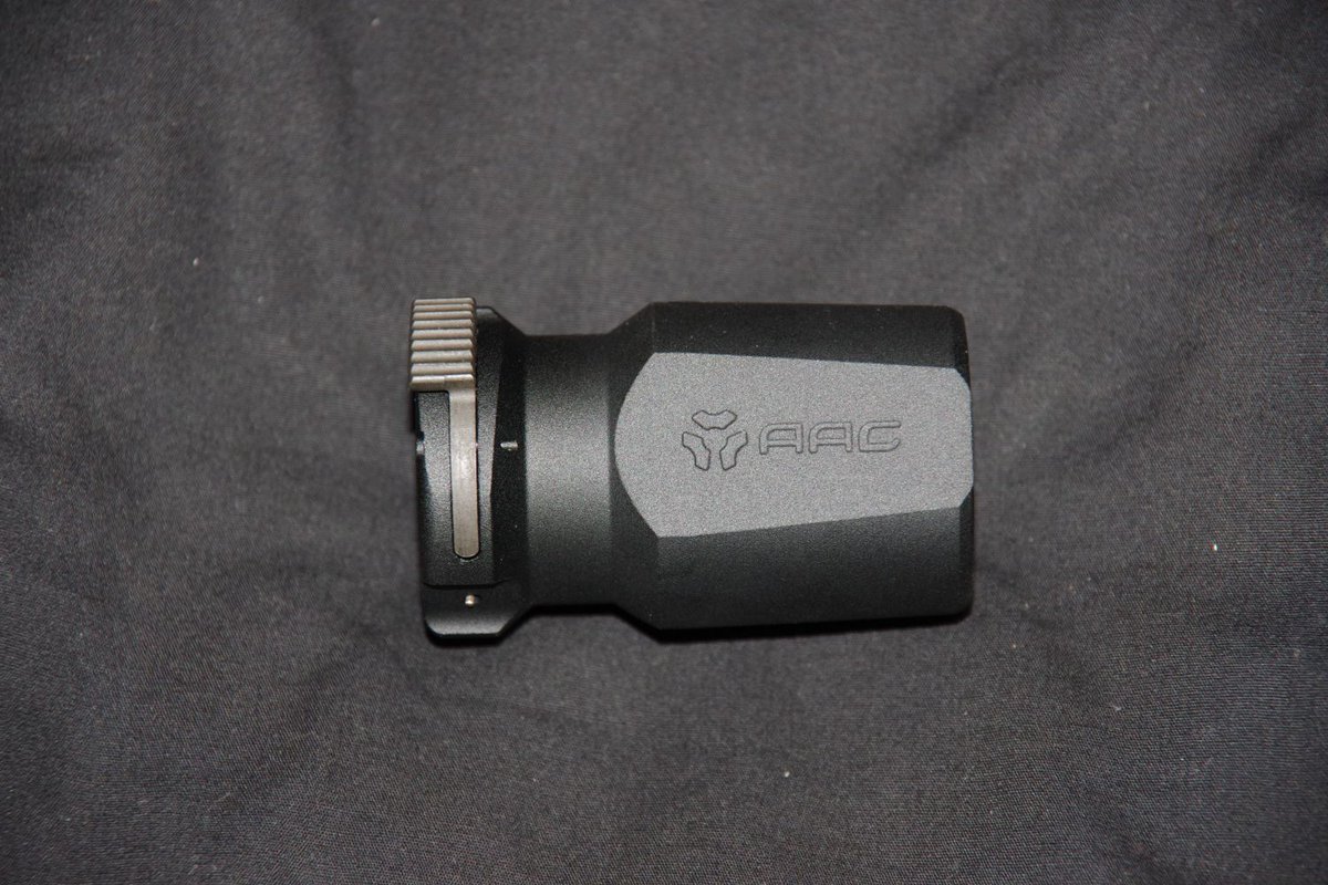 IRONの処分品であとは…
AACタイプのブラストシールドか｡
困ったことにもうハイダーが無い｡
他社のAACタイプハイダーとの互換は…あるのかな?

うん､これも500円だ｡