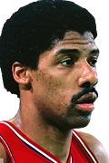 ShortyBallur's tweet image. Did they just not have official portraits for NBA players back then. The cameras over here bro
Pictured: Alex English, @JuliusErving, @kaj33, @chibbs_1