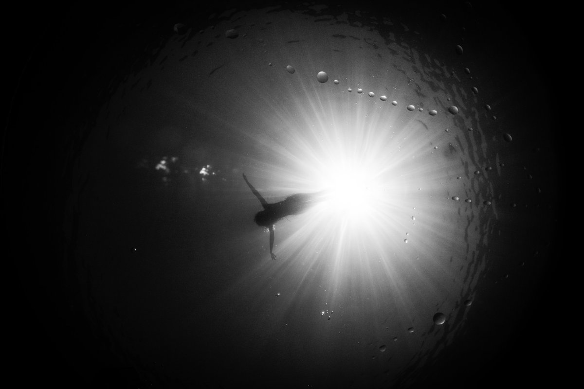 serapgorunme's tweet image. This is what happens when your dome starts leaking at 10m down and you have nothing to do about it.