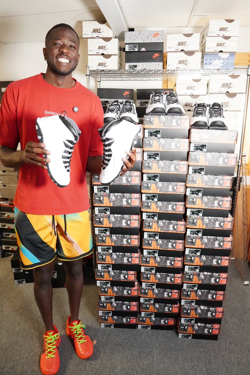 snipernick32's tweet image. TOMORROW 🚨
I’m hosting a free live training reselling where I’ll be giving away Jordan 4 Undefeated ✅

You’ll learn:
•Bulk suppliers for unreleased/hyped pairs
•Bulk buyers who cash out fast
•AI tools to scale automatically

Spots are almost gone — register here:
👉…