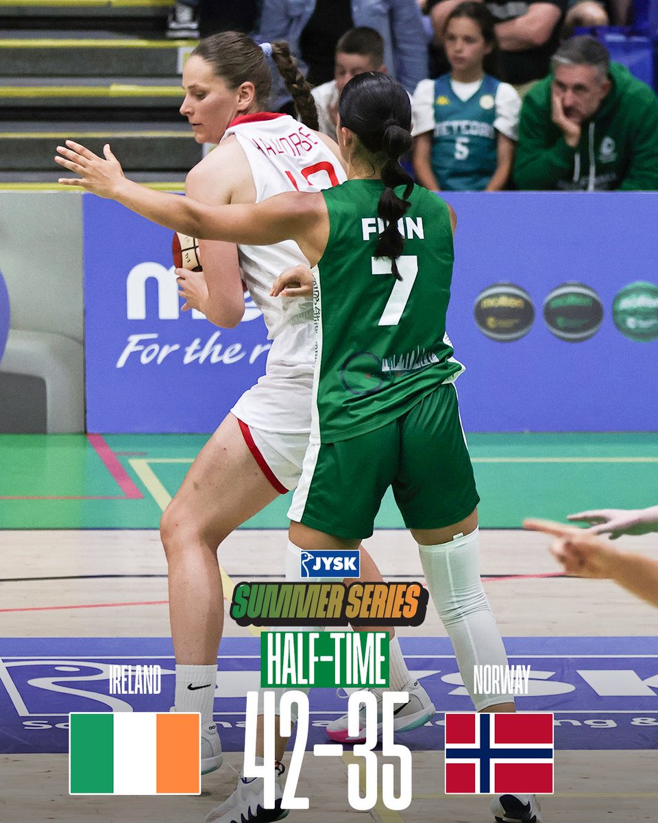 BballIrl's tweet image. It's a lead for #TeamGreen at the break ⏸️
#GreenMeansGo ☘️ | #IrishBasketball