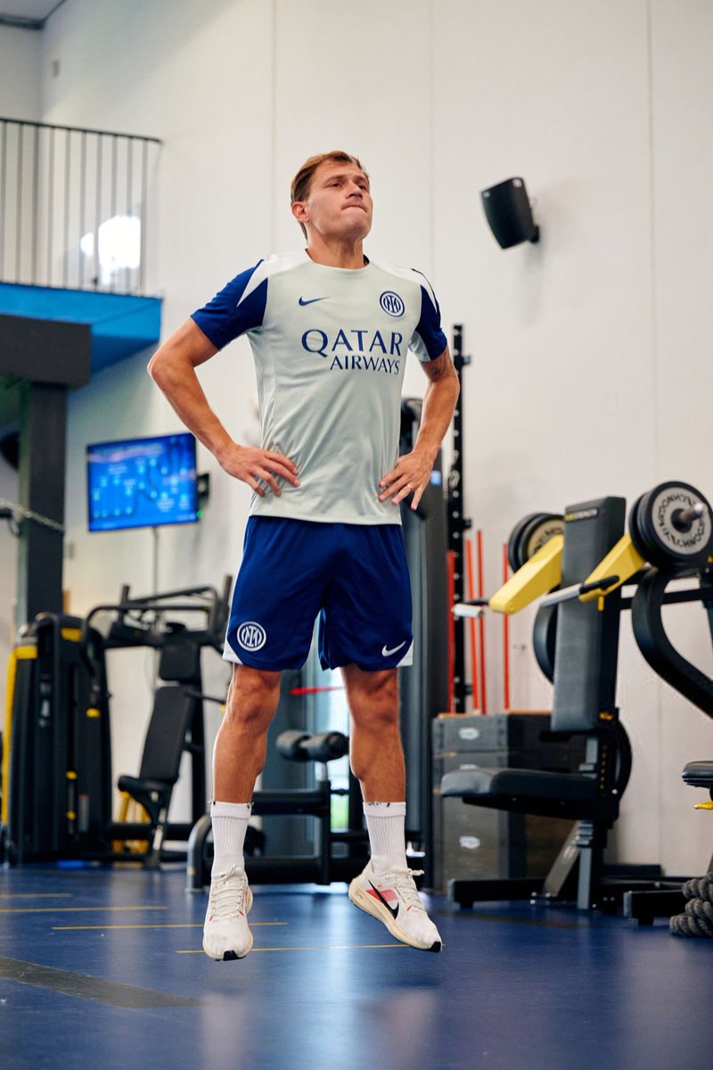 FCIM_Pictures's tweet image. Back to work 💪🏼⚫🔵