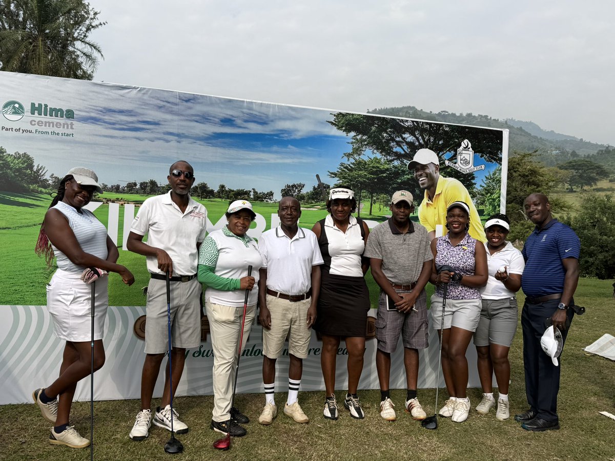 kobusingyePrim's tweet image. The way I was there amidst seasoned golfers - you would have thought that I got some decent scores at Kilembe 🤣🤣🤣