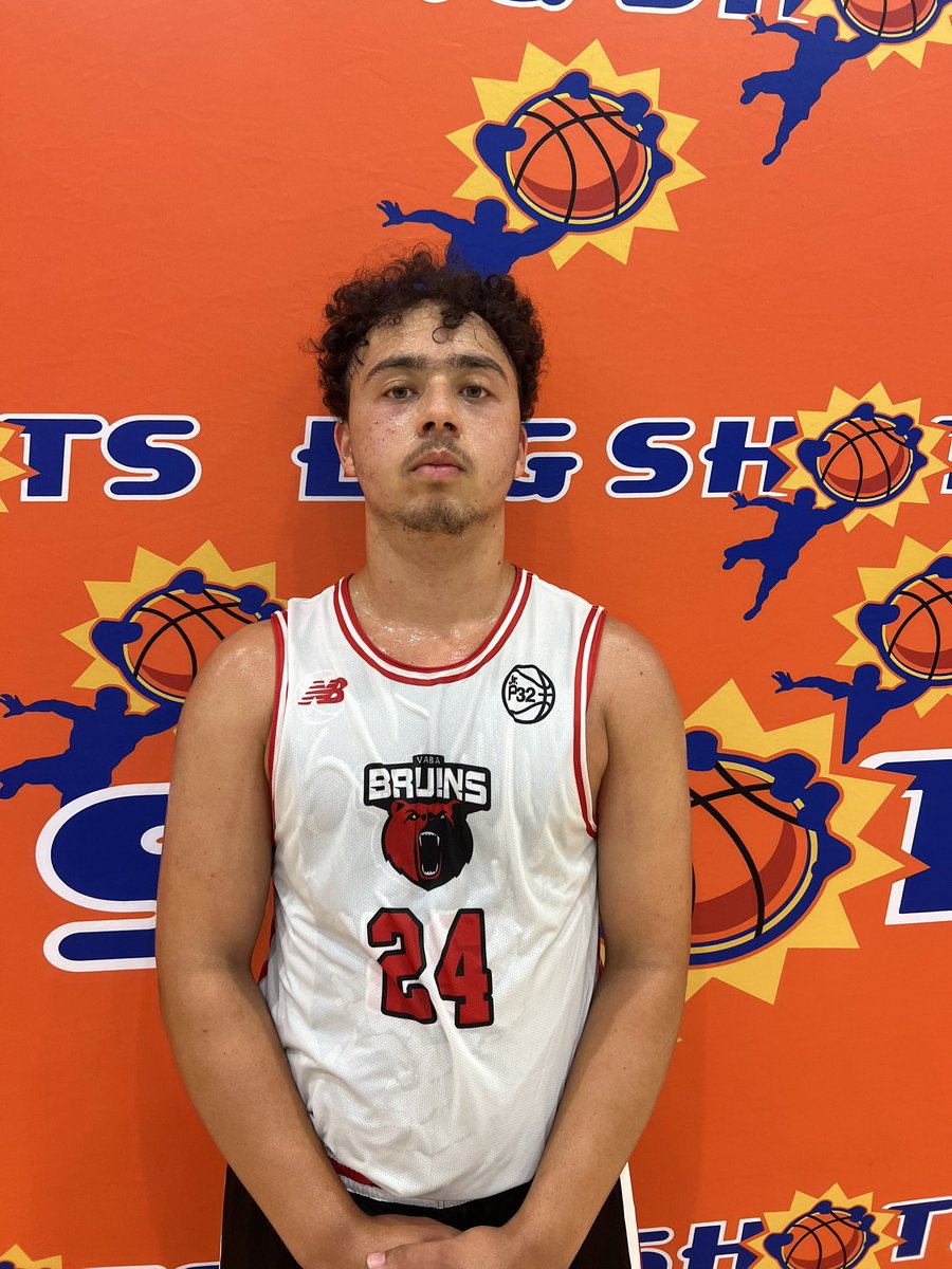 #BigShots #SummerNationals 
16u

Godsplan 58
#12 MJ McDuffie Jr. 15 pts
#13 Patrick Barbar 15 pts

VABA Bruins 57
#50 Bryce Giles 20 pts
#24 Isaiah Thompson 10 pts

<a href="/BigShotsGlobal/">BIG SH🏀TS</a>