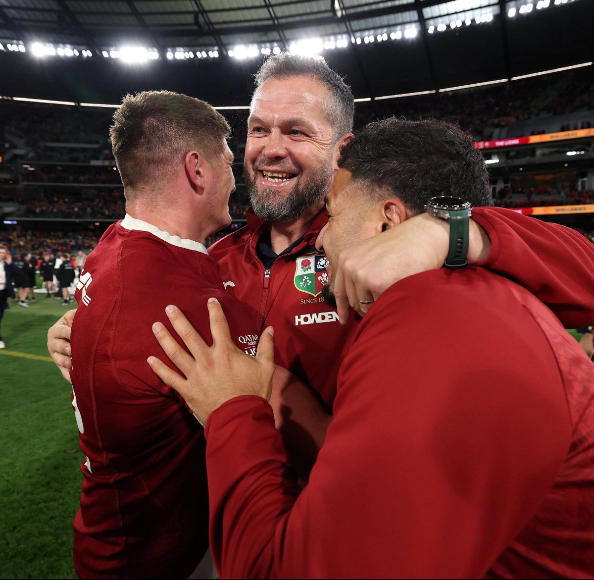 jimhamilton4's tweet image. If Faz kicked the winning penalty like predicted then this was going on the studio wall with Sione airbrushed out.