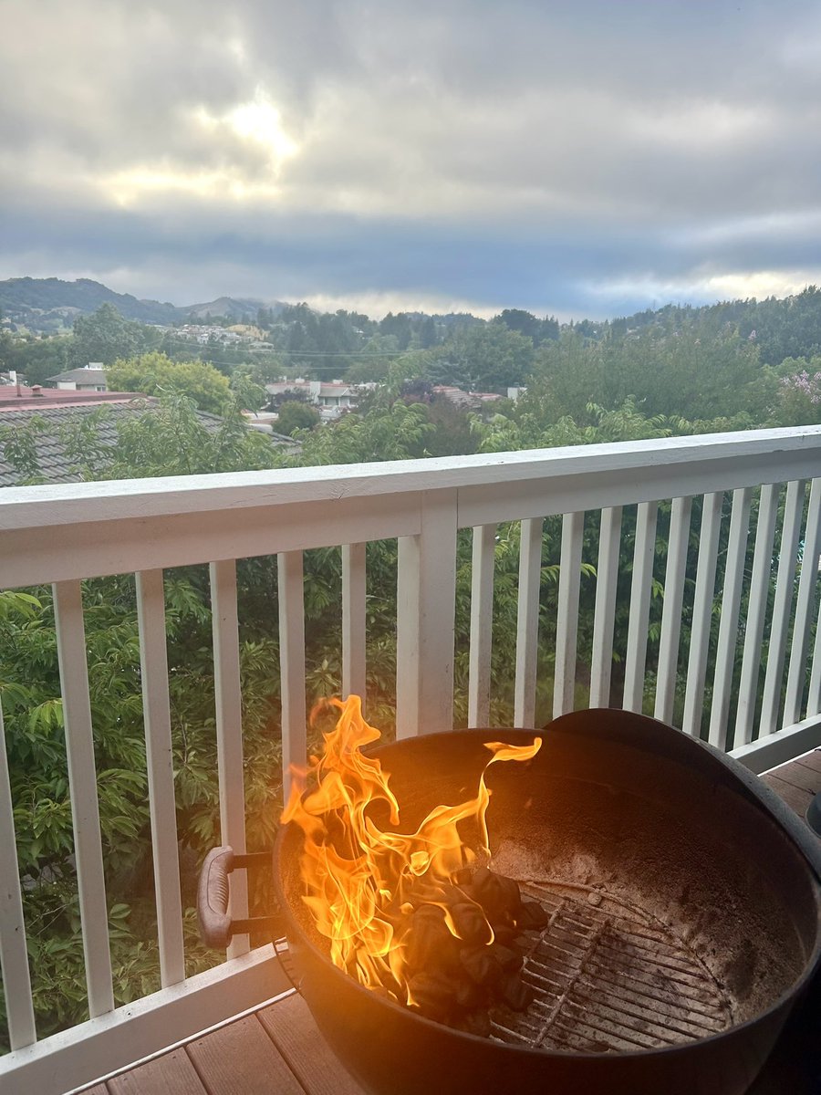 whatkenatetoday's tweet image. Friday night grilling.