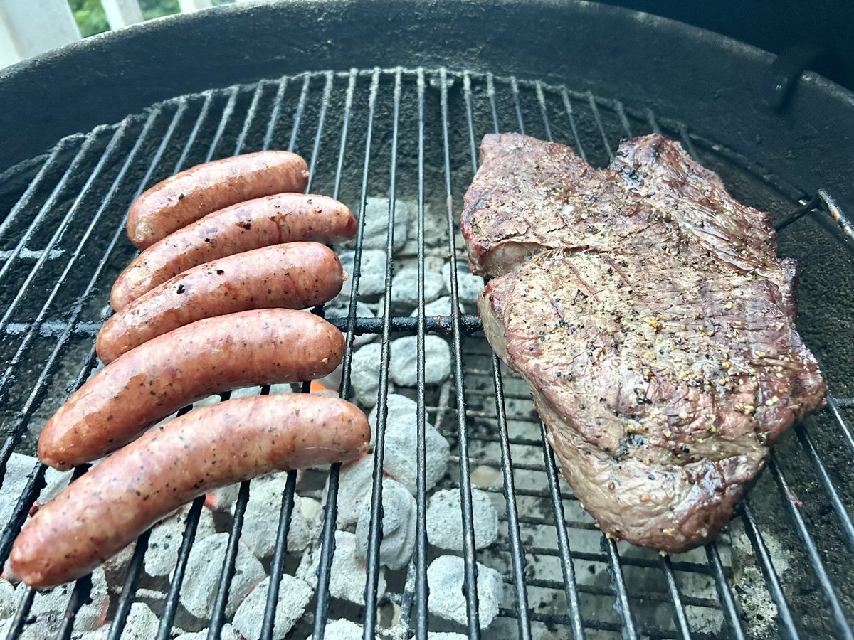 whatkenatetoday's tweet image. Friday night grilling.