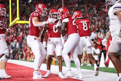 JrSaunders8's tweet image. After a great conversation with @GregSchiano I’m blessed to receive an offer from Rutgers University @_VicHall @RFootball @CoachMatteo_WFS @WoodberryFB @adamgorney @ChadSimmons_