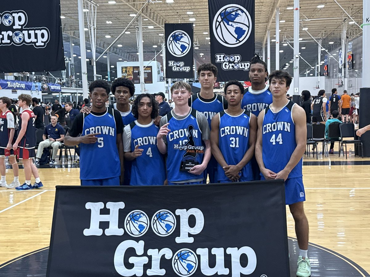 michael_wede's tweet image. Highlights from the final three Hoop Group events. Finished the season 9-1 and won the championship in Spooky Nook. @CrownBBALL @Chaminade_Hoops