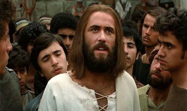jondreytips's tweet image. Which one is ur Jesus ?
Brain Deacon Robert Powell