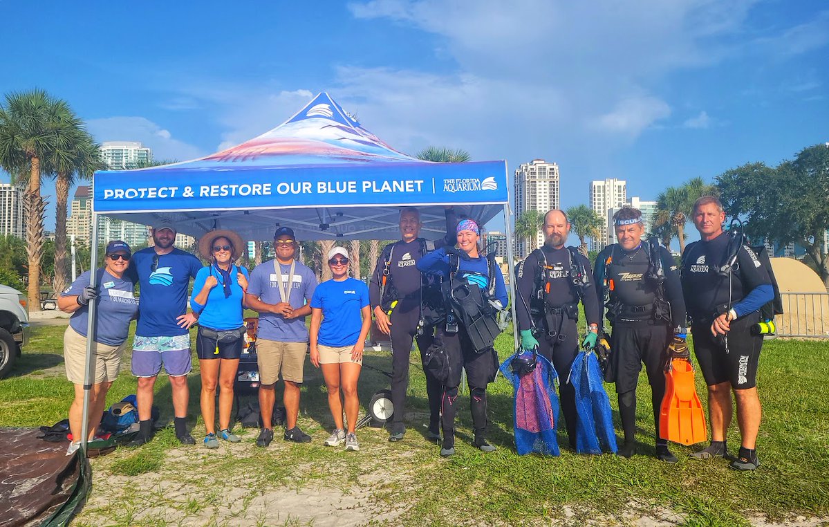 StPetePier's tweet image. Proud to partner with @floridaaquarium on a clean-up dive at the #StPetePier on June 28, with a successful removal of 475 pounds of trash.

Thank you to The Florida Aquarium for helping to #KeepOurPlanetBlue 🌎🌊
