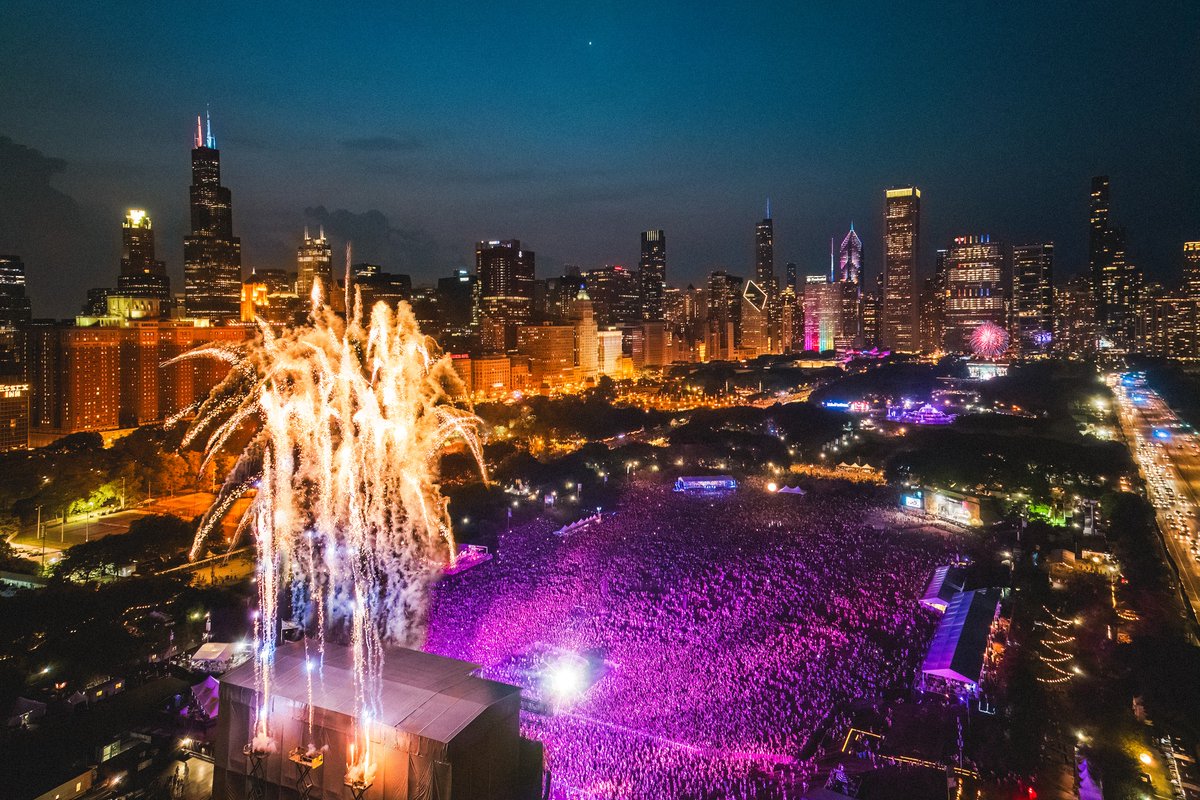lollapalooza's tweet photo. 5 days till we see you again https://t.co/YAB2jbQGyV