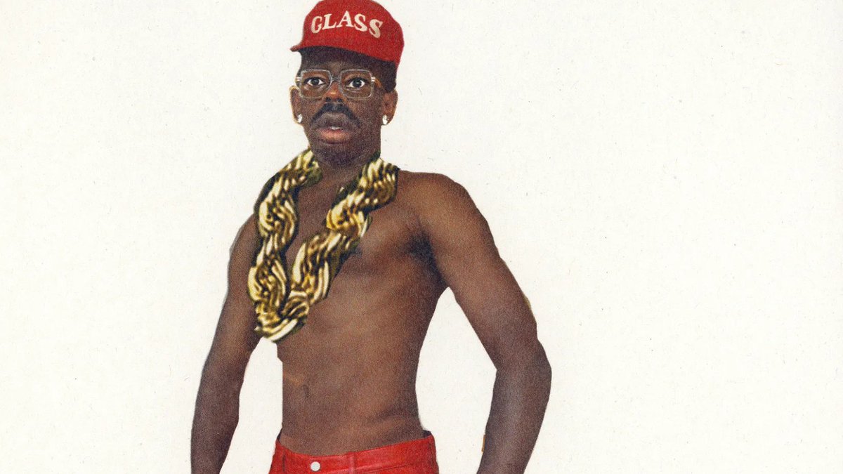 officialcharts's tweet image. DONT TAP THE GLASS, Tyler, The Creator's new LP lands at #1 on the Official Vinyl Chart 👑
Read more 👉 officialcharts.com/chart-news/ale…