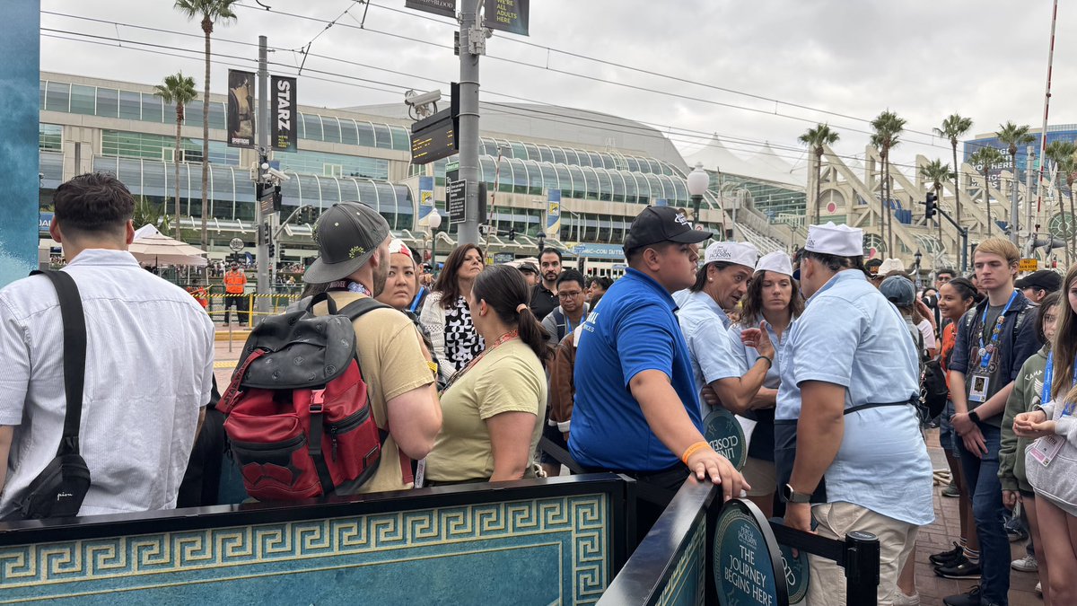 SoCalTravelBlog tweet media