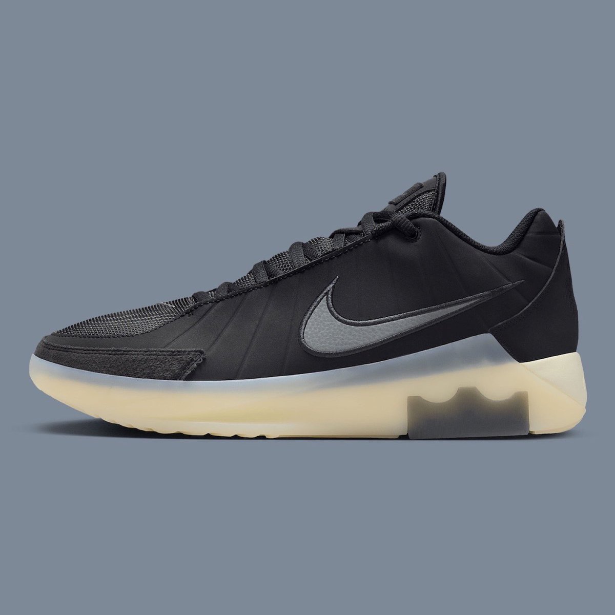 SBDetroit's tweet image. Nike LeBron Witness 9 👑
COMING SOON: sneakerbardetroit.com/nike-lebron-wi…