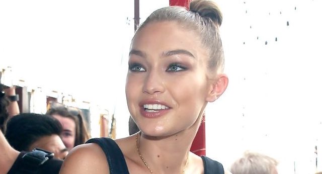 ChrryMartinis's tweet image. This makeup on Gigi