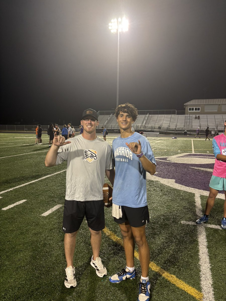 BraydenHDawson1's tweet image. Ended my senior camp season at @UTPBFootball last night. Had a great time being coached by @Kennyhrncir Got a lot of reps and had some great passes during 1on1’s. Next up it’s time to put pads on and get ready for the season
@CoachK__Mac @CoachShultzOL @RyverRodriguez…