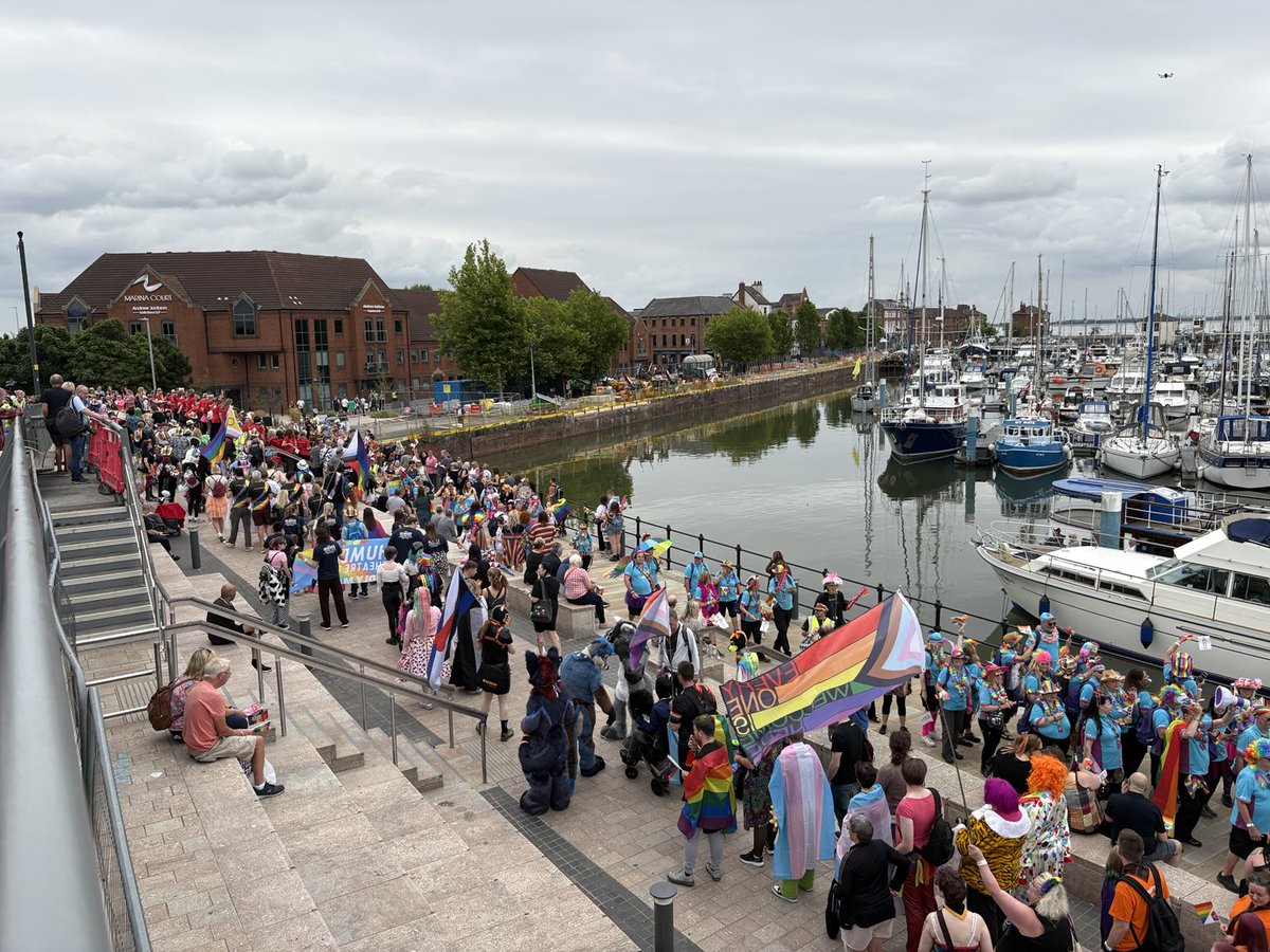 unisonHERHealth's tweet image. We had a fantastic time today at @prideinhull, we joined @HullHospitals in the parade representing @unisontheunion and our branch. @unisonyh