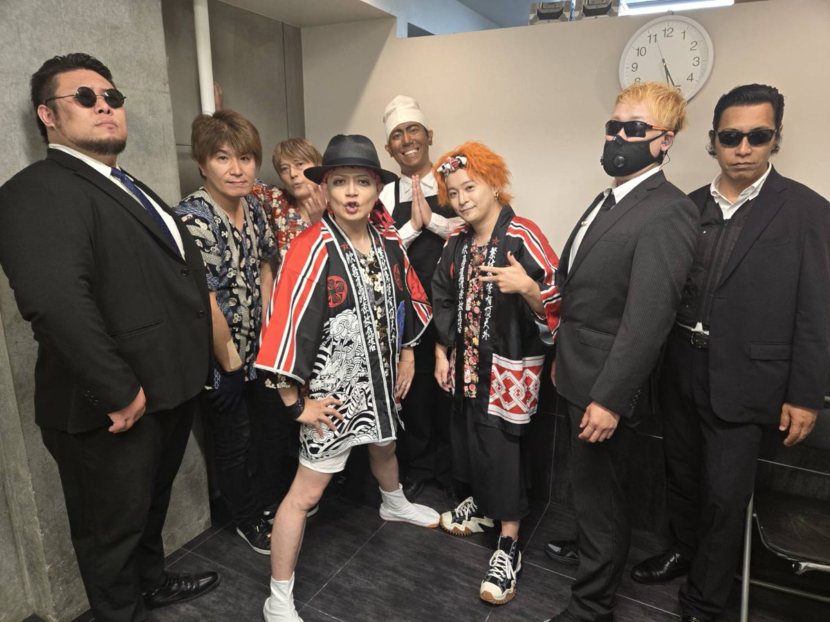 抱き枕奇祭2025東京編 〜bamboo52歳生誕祭〜無事？に終了しました。
セキュリティー配置したが被弾率も過去最高でした。

YouTubeにてそのヤバい祭りの全容を公開してます。
クソ暑い中、クスっと笑って頂ければ幸いです。
ご来場ありがとうございました！
youtube.com/watch?v=5d7JjN…