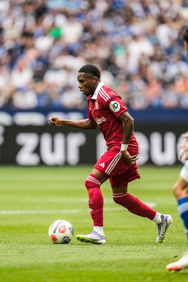 SevillaFC's tweet image. 🔃 Agoumé e Iheanacho saltan al césped en la segunda parte. Se marchan Badé y Akor.
🔵 0⃣ -2⃣❤️ (46')
📺 sevillafc.es/sevillafc/inic…
#WeareSevilla