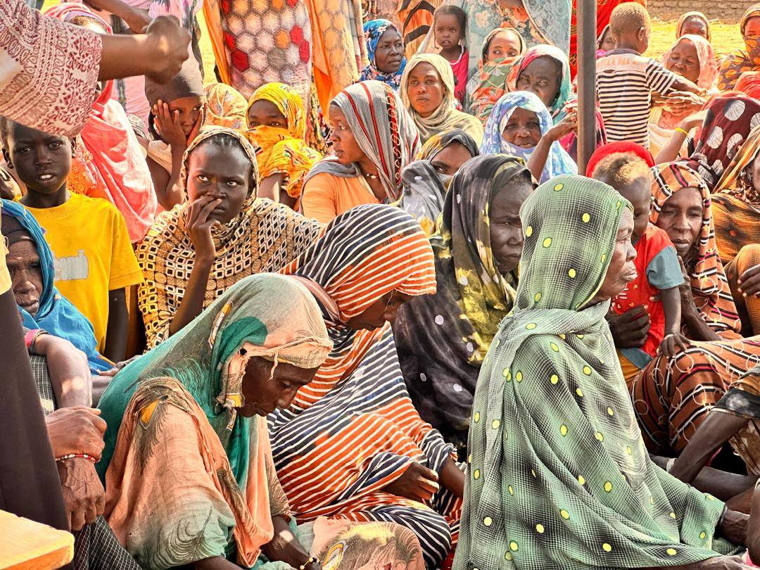 NidalSaad4's tweet image. #الكوليرا_تحاصر_السودان
غرفة طوارئ طويلة:
بتاريخ ٢٦/٧/٢٠٢٥م 1543 حالة إصابة بوباء الكوليرا و26 حالة وفاة مؤكدة من تاريخ 22_6الي 26/7/2025م
نناشد المنظمات الدولية و الإقليمية التدخل عاجلا للوقوف مع النازحين