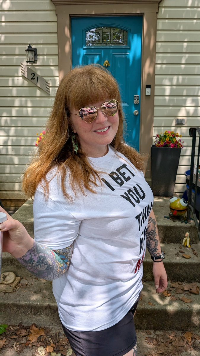 MJHuntsgood's tweet image. honestly I&apos;m just too pretty to be dealing with the world the way it is. 

you are too, darling. it&apos;s decided. we&apos;re going out to brunch. hop in.
