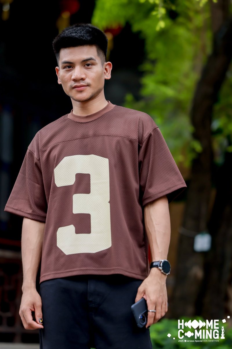 U Nge Lay tweet media