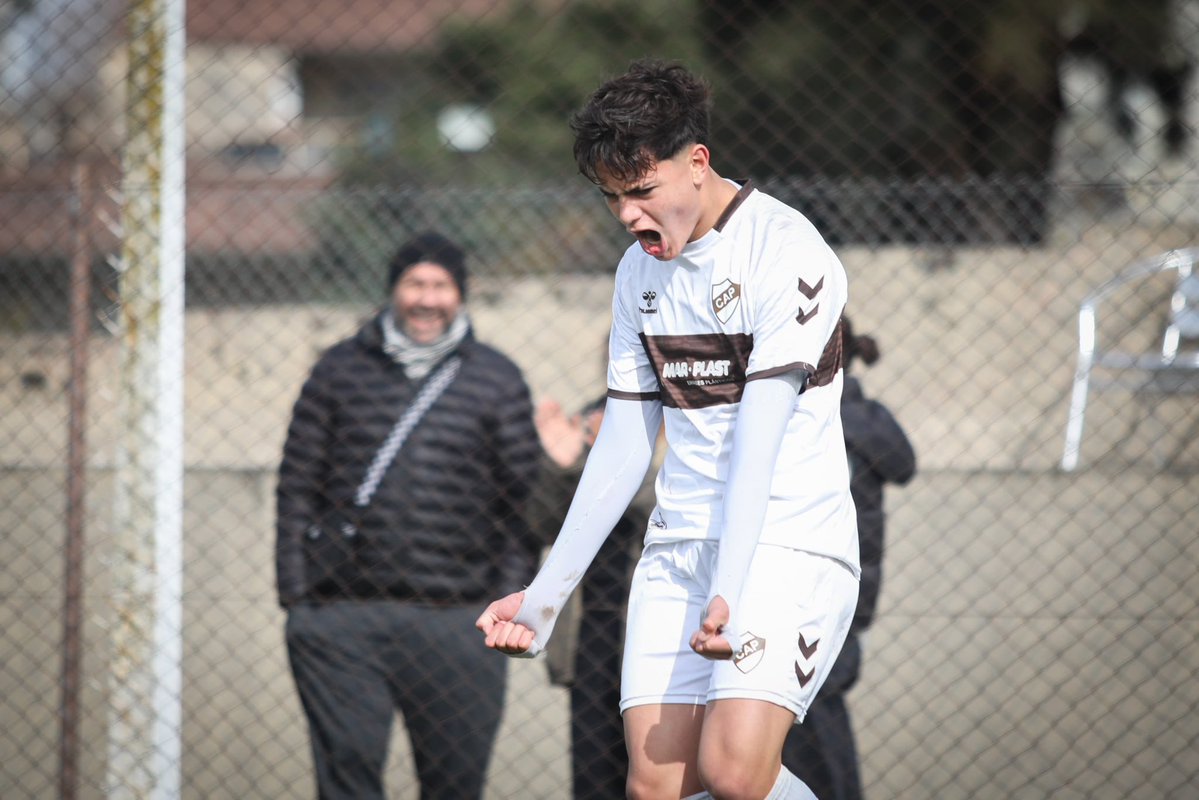 inferiorescap's tweet image. #JuvenilesLPF 🔚 Finales 🆚 Barracas Central

➡️ [V] #Quinta: 2-0 (🦑⚽️ Lautaro Benítez y Alejandro Vera)

➡️ [L] #Octava: 1-0 (🦑⚽️ Máximo González)

#SiemprePlatense🤎