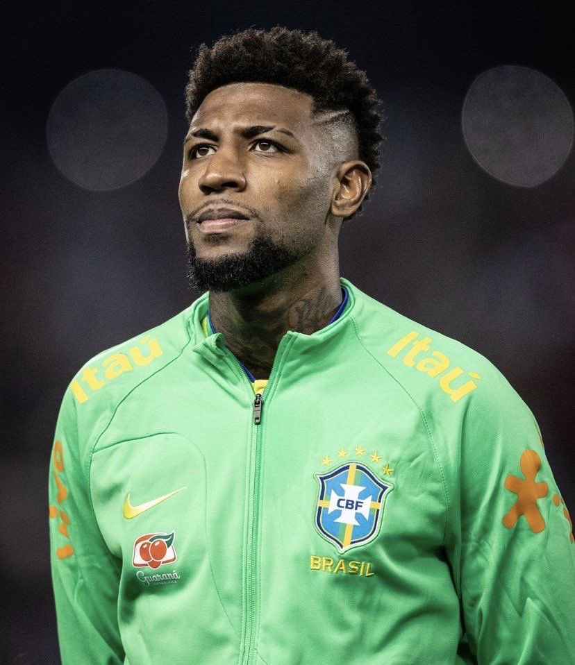 fla_infos's tweet image. 🚨 ASSINOU!
Emerson Royal assina com o Flamengo em contrato válido até dezembro de 2027, após acordo de 9 milhões de euros fechado com o Milan
🗞️ @FabrizioRomano
📸 Reprodução