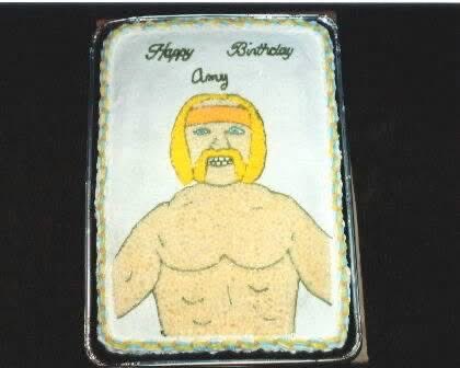 MrsPete23's tweet image. My uncle used to bake and design cakes for all of us. He just went through some old photos and did Hulk Hogan for my cousin many years ago! 😕