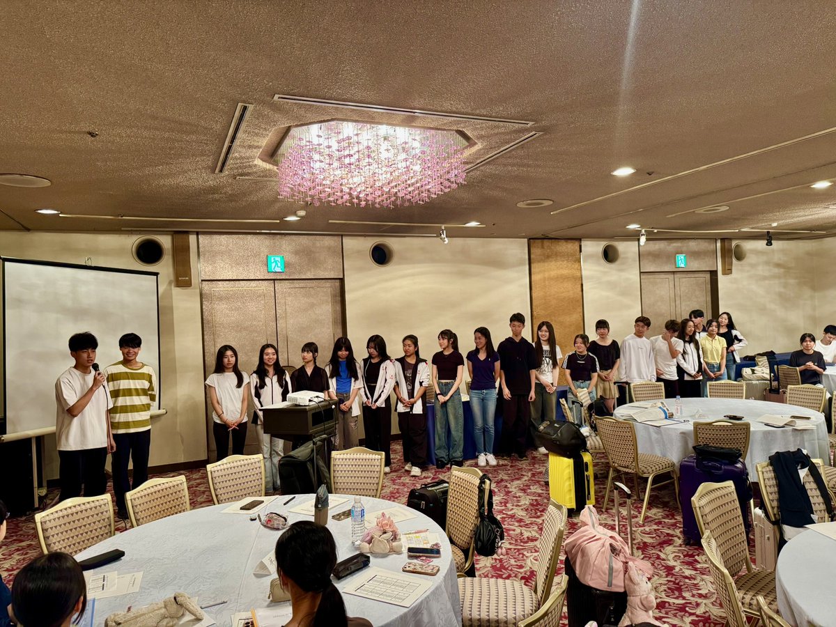 JdsfPr's tweet image. オリエンテーションで皆がこの合宿でどう過ごすか、選手の目指す方向を一致させます😌また初めて参加する選手もいるので自己紹介をしました😊 #JDSF #強化合宿