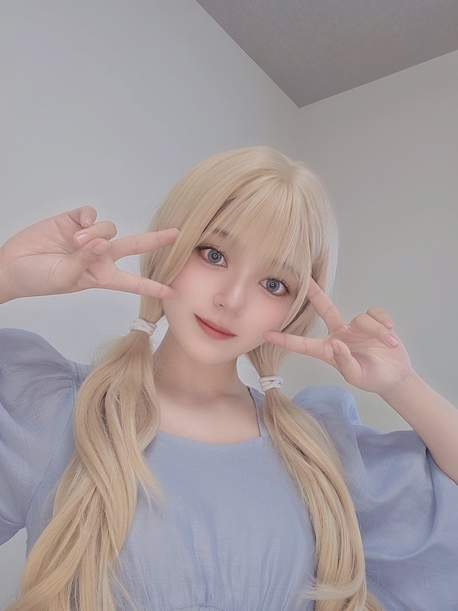 yukisakura123's tweet image. ダブルピースなちょっとギャルっぽい私置いておきますね
#自我からコスプレイヤーへ