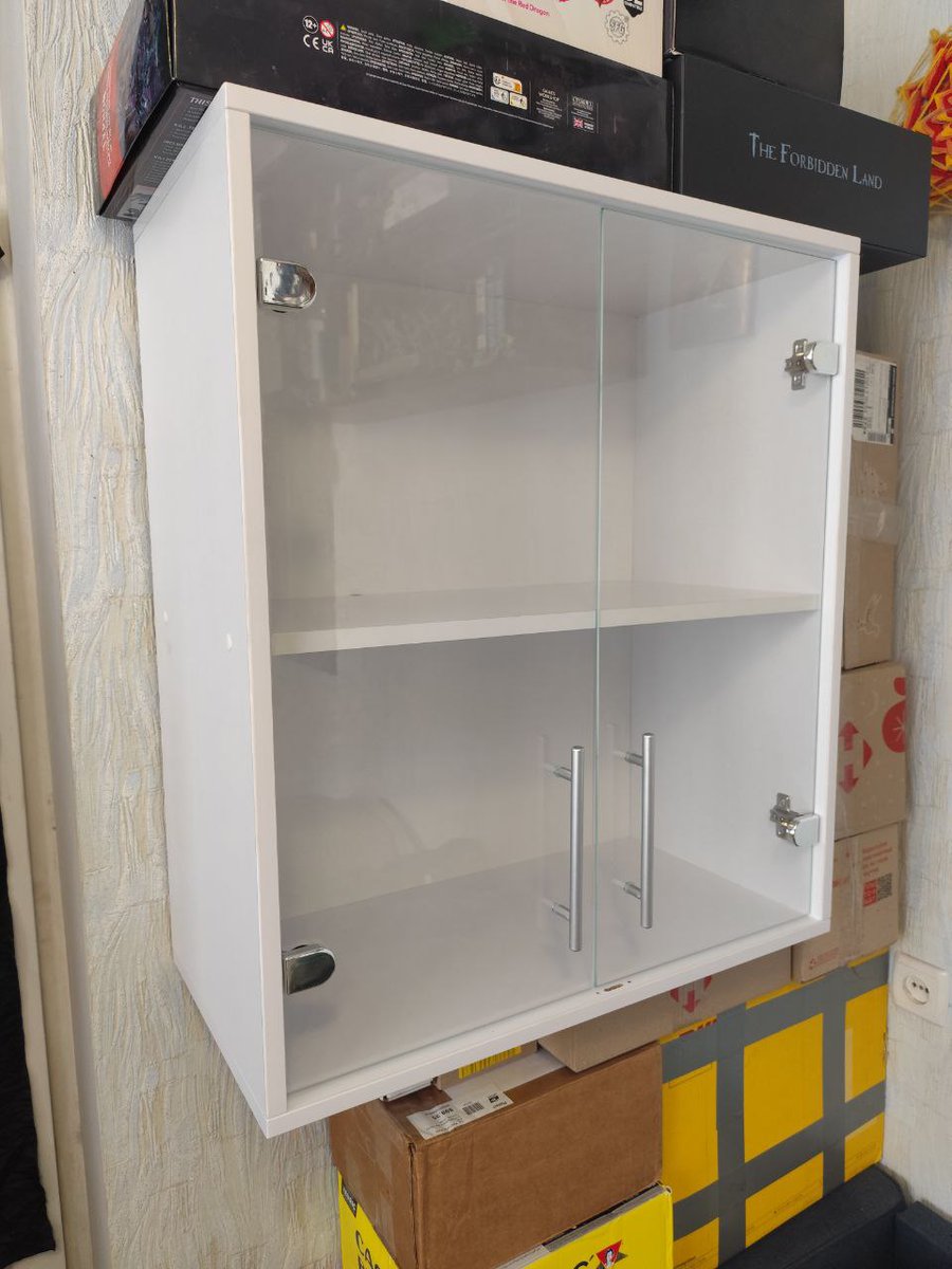 Nightscalestud1's tweet image. We sat in a communal hallway for 4 hours today while russia bombed us with missiles and drones. But that didn't stop us from setting up a damn shelf for our own collection. Fuck the russians.