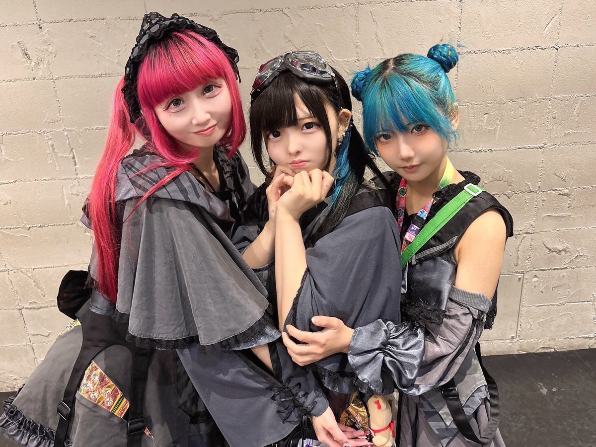 LEIWAN01's tweet image. 誘惑しちゃうよ💜⟡.·

#レイワン