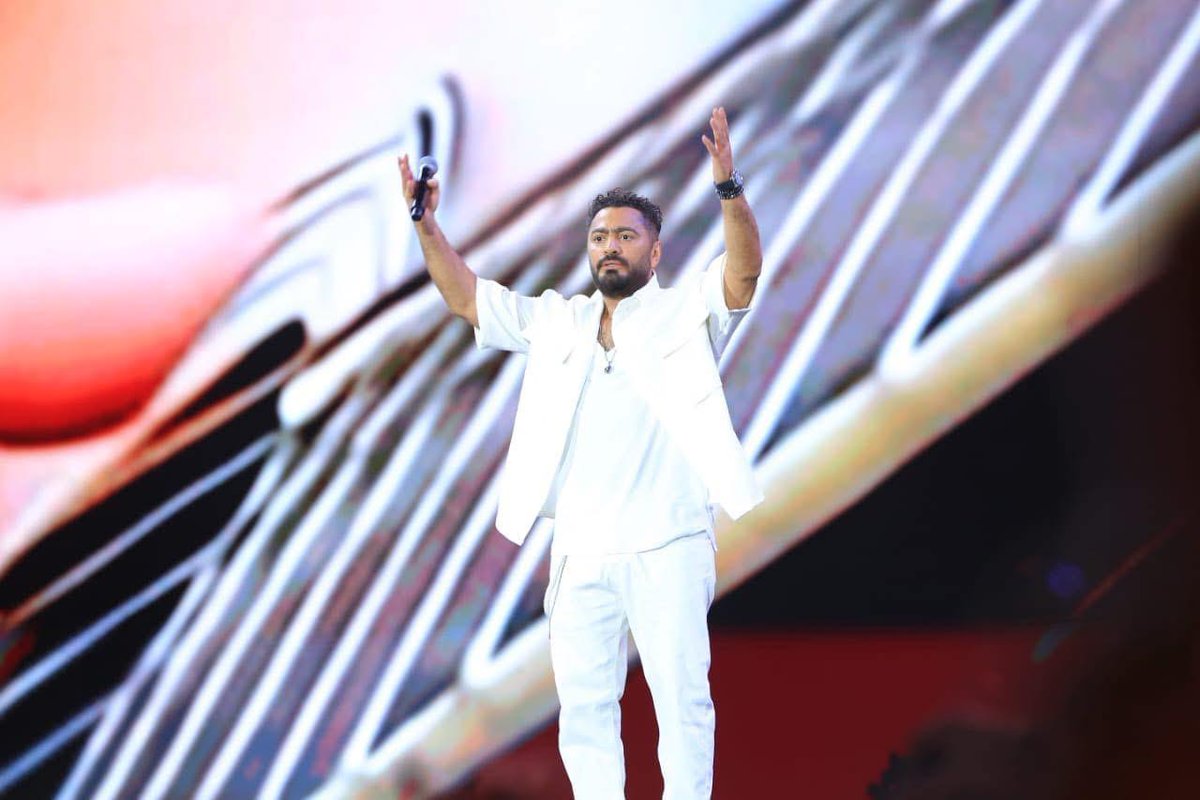 foochia's tweet image. #تامر_حسني و #الشامي يشعلان حماس الجمهور في حفلهما بمهرجان العلمين الذي أقيم أمس الجمعة بمسرح "U Arena"